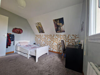  Maison à louer 5 pièces 225 m²