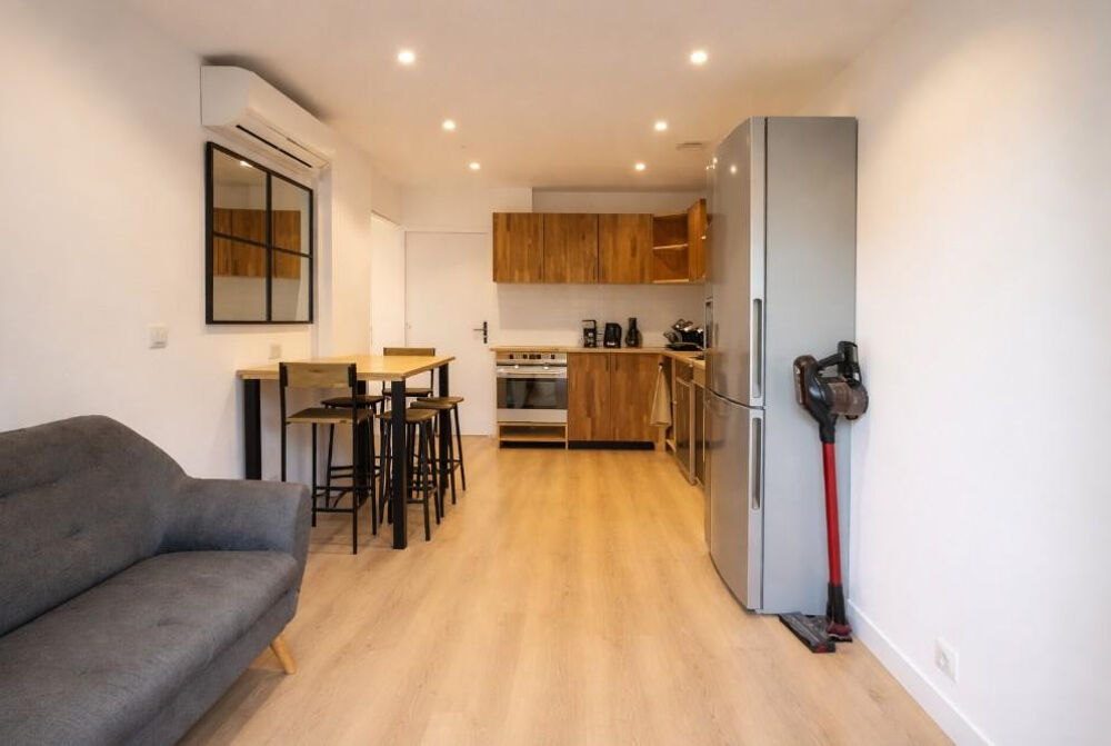 Location Appartement Colocation avec jardin et salle de bain privée Nice