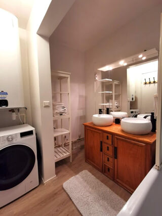  Appartement � louer 1 pi�ce 102 m�
