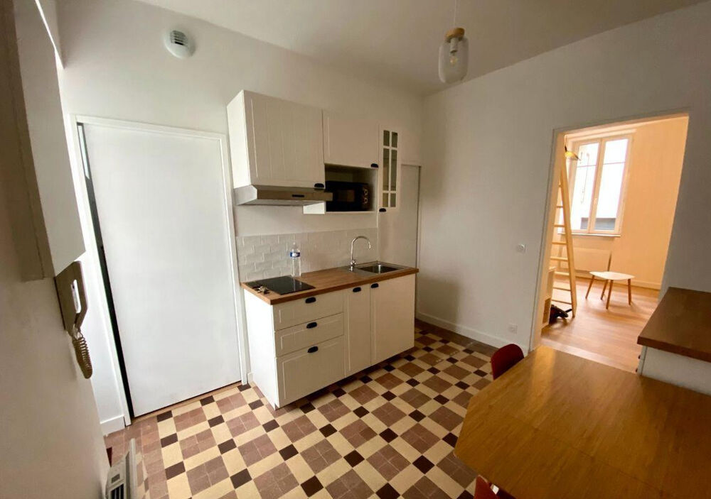 Location Appartement T1bis Meublé avec jardin, Mairie de Chantenay Nantes