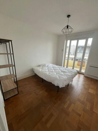  Appartement � louer 4 pi�ces 82 m�