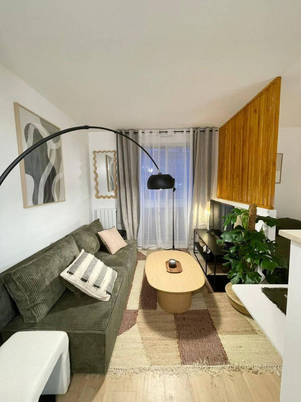 Location Appartement Beau studio meublé 21m² idéal étudiant Lyon 7