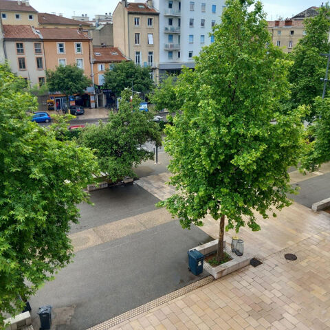   Studio centre Valence chauffage eau wifii compris Appartement - 1 pièce(s) - 23 m²