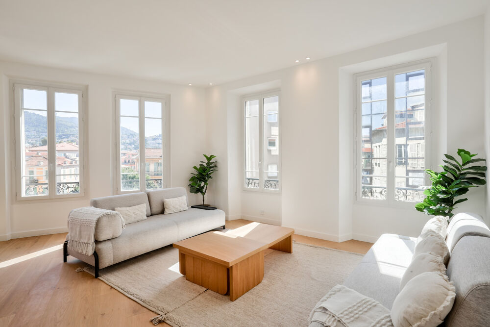 Appartement 5 pièces 136 m² · à Nice · 136 m² · 990 000 €