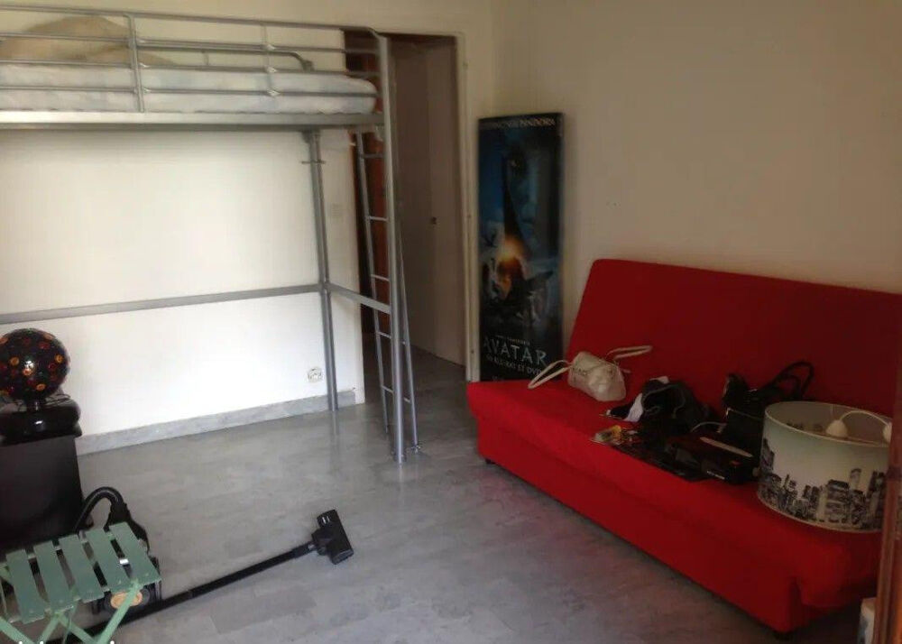 Location Appartement Beau studio meublé 26m² Nice Est Nice