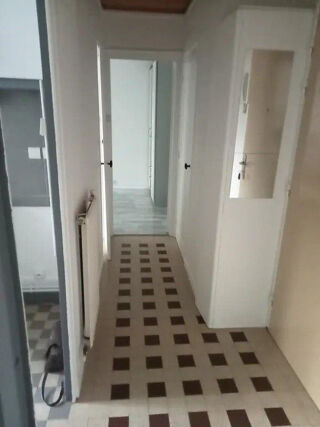  Appartement à louer 2 pièces 39 m²