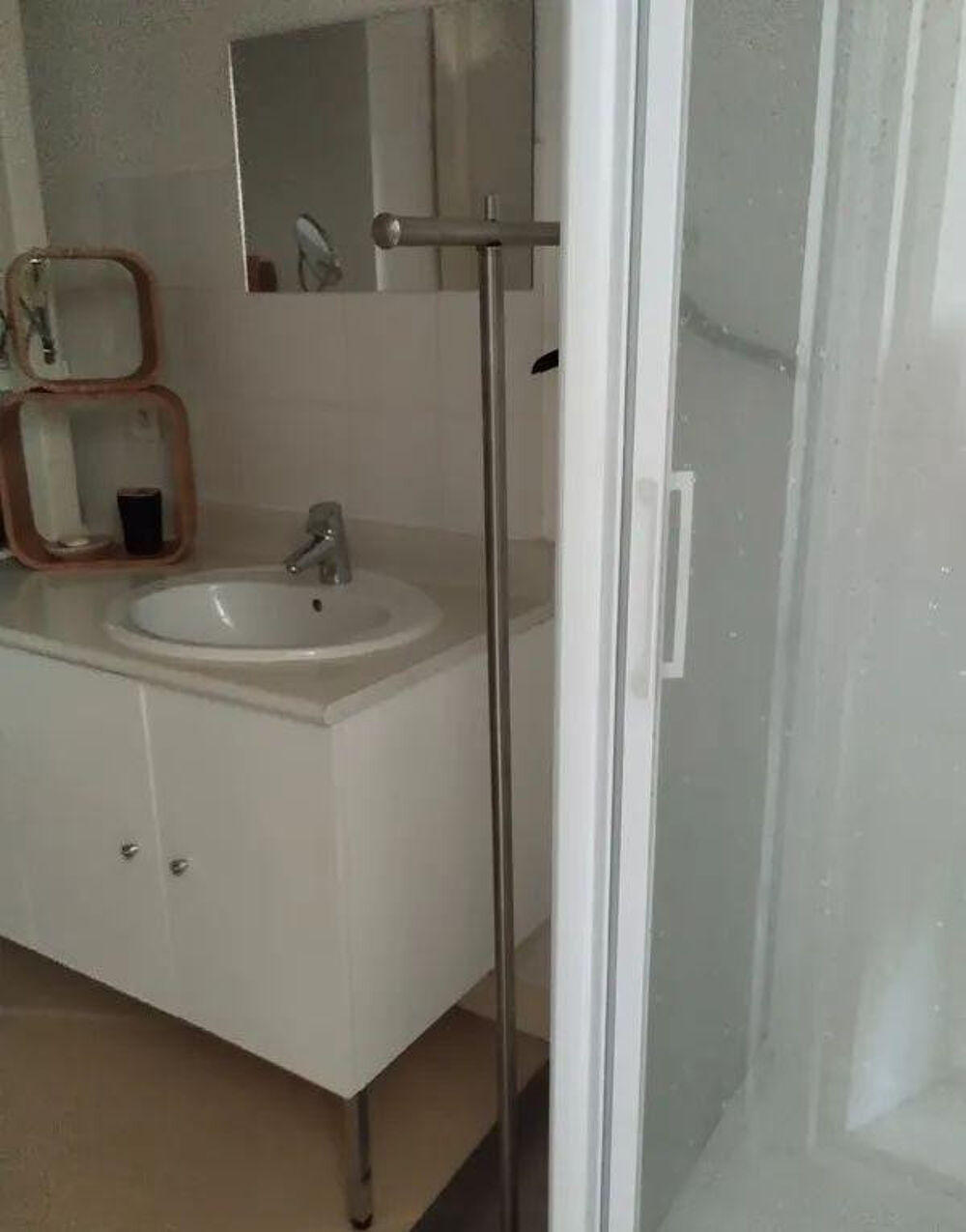 Location Appartement Beau studio lumineux meublé 29m2 centre de Nantes Nantes