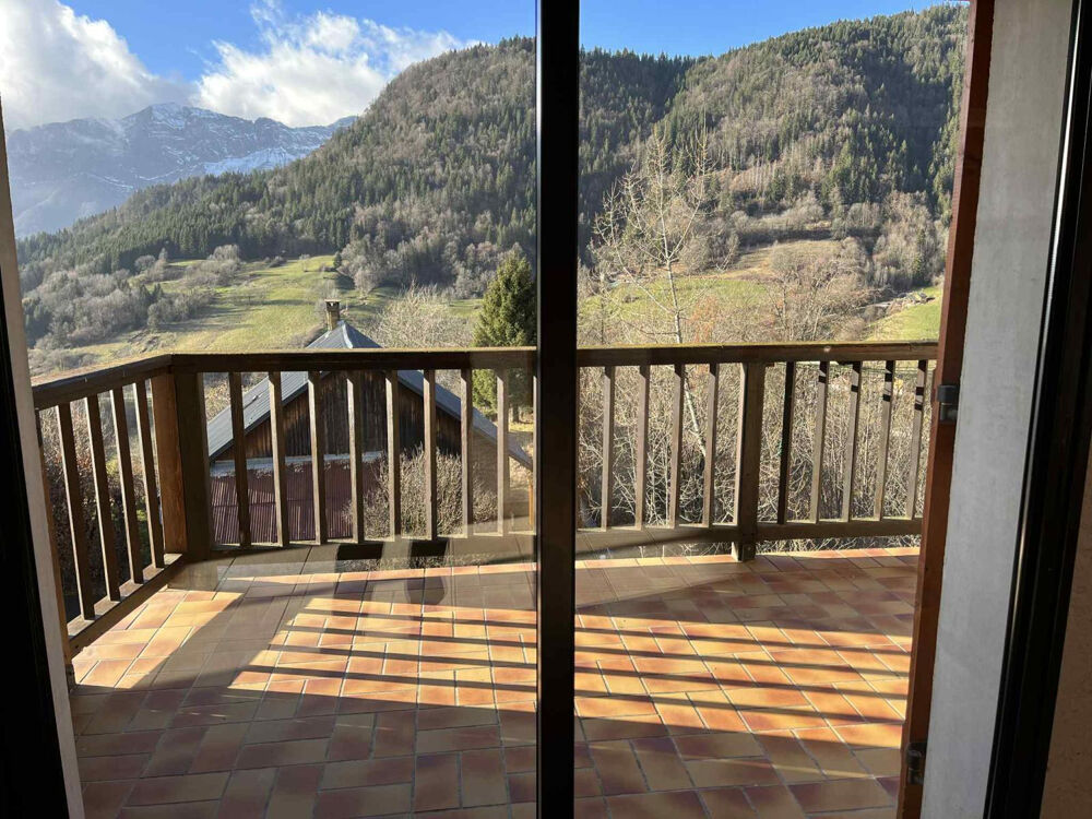 Location Appartement Grand appartement accueillant en maison tranquille Le bouchet-mont-charvin