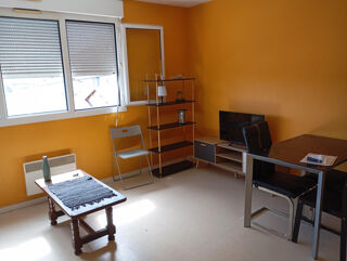  Appartement à louer 1 pièce 24 m²