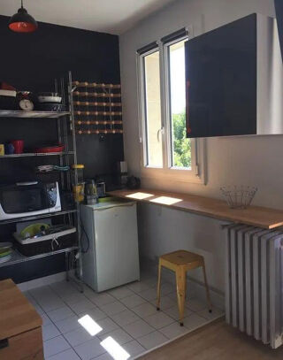  Appartement à louer 1 pièce 32 m²