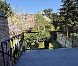  Appartement � louer 1 pi�ce 160 m�