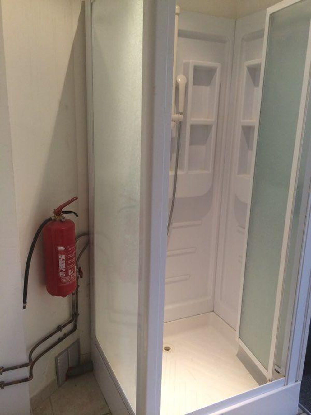 Location Appartement Studio meublé 25 m2 Roubaix
