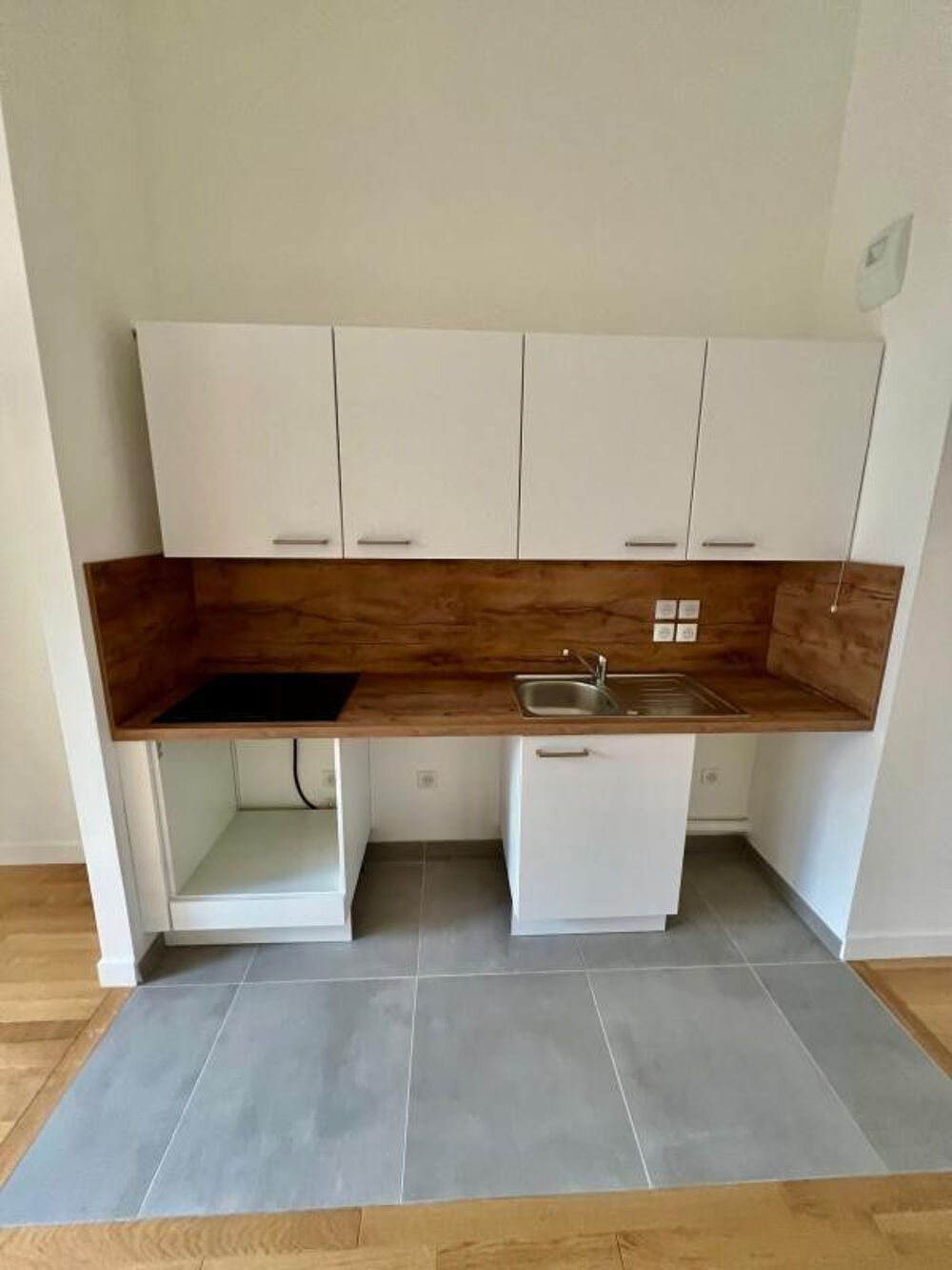 Location Appartement Location grand studio Levallois Perret + terrasse Levallois-perret