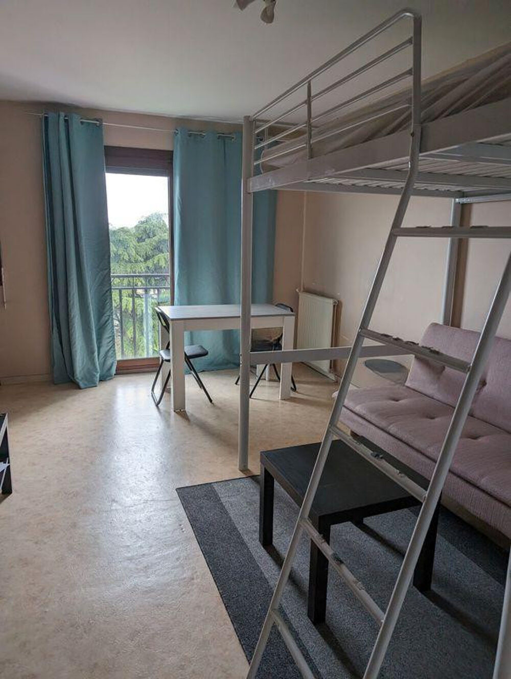 Location Appartement Beau studio meublé 24m² calme tout équipé Talence