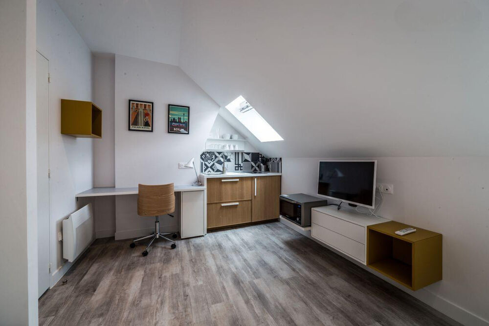 Location Appartement Studio meublé neuf sur cour intérieure calme Reims