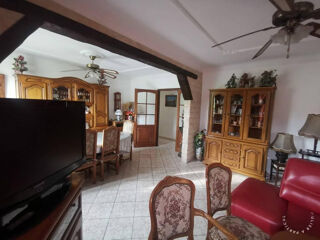  Appartement à louer 5 pièces 170 m²