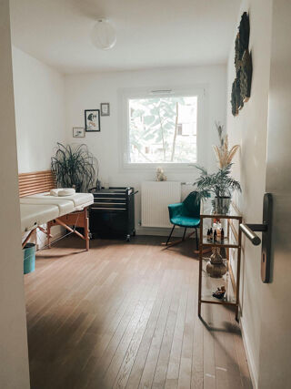  Appartement à louer 4 pièces 75 m²