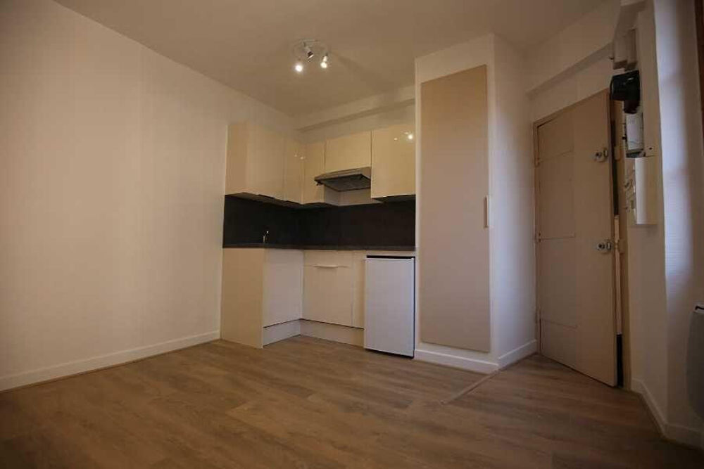 Location Appartement T2 bien agencé à Versailles-Chantiers Versailles