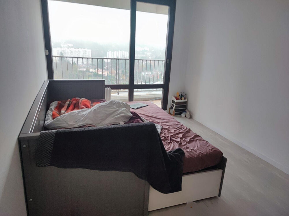 Location Appartement Chambre dans coloc meublée de 90m² max 6 mois. Lyon 5