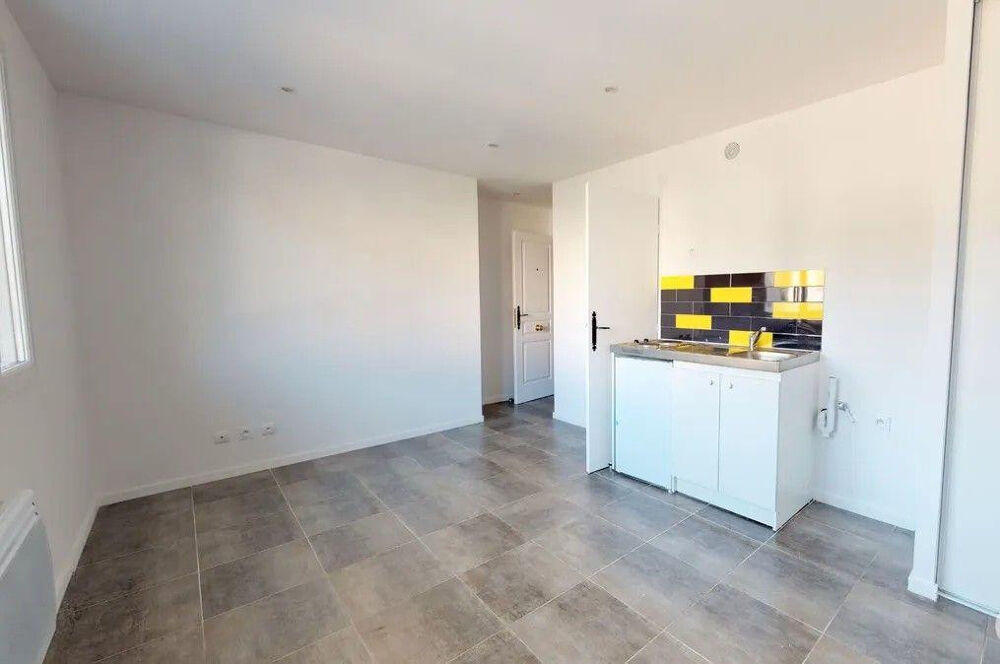 Location Appartement Beau studio meublé 20m² Saint-Martin-d'Hères Saint-martin-d'hères#saint-martin-d&