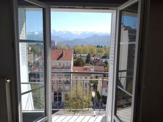  Appartement à louer 4 pièces 64 m²