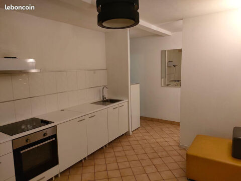   Dernière maison dans une rue en impasse Appartement - 2 pièce(s) - 33 m²