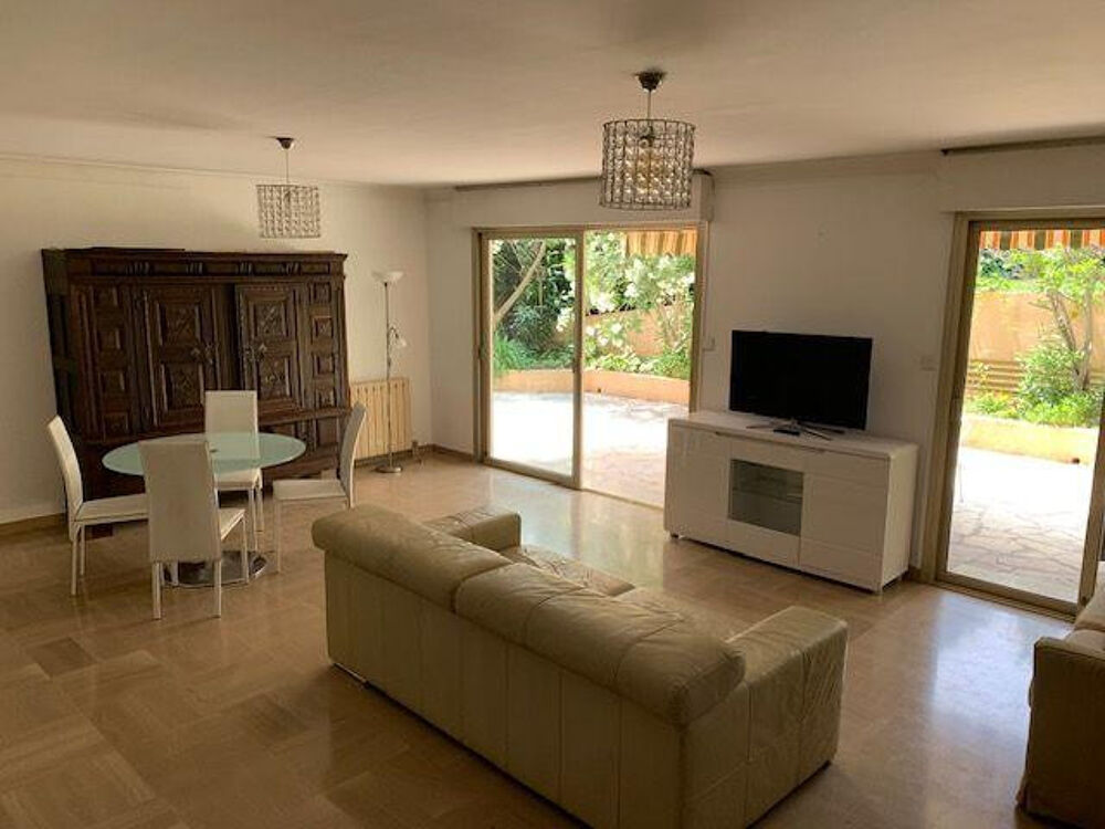 Location Appartement Appartement meublé de 100m2 au Plateau fleuri Saint-laurent-du-var