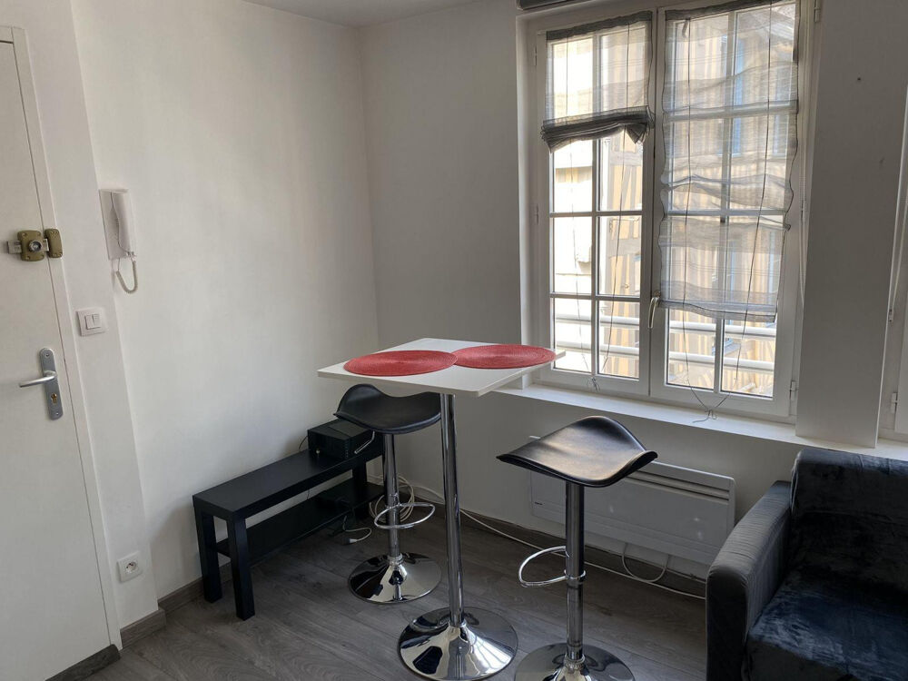 Location Appartement T1 bis Meublé sur Rouen Hôtel de Ville Rouen