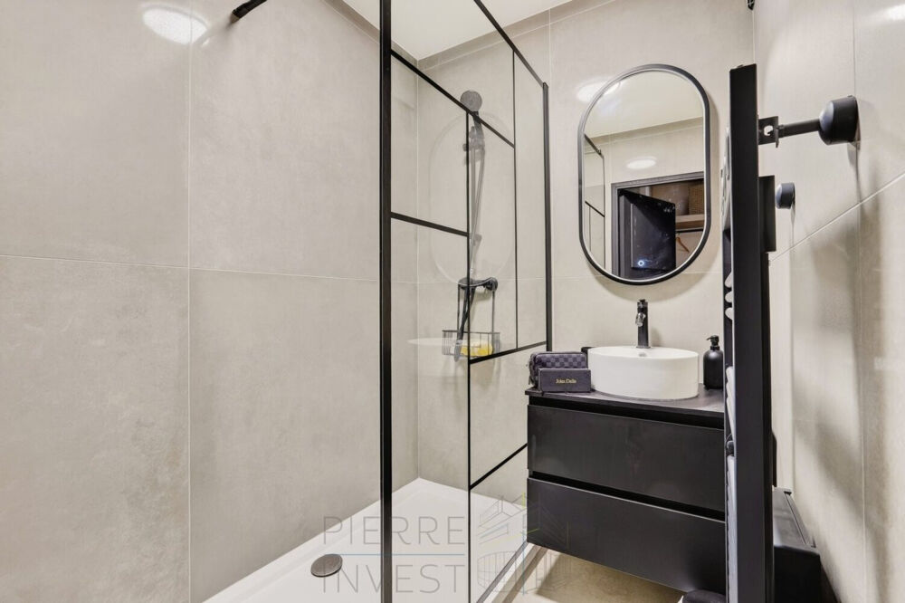 à vendre  Appartement Courbevoie (92400)