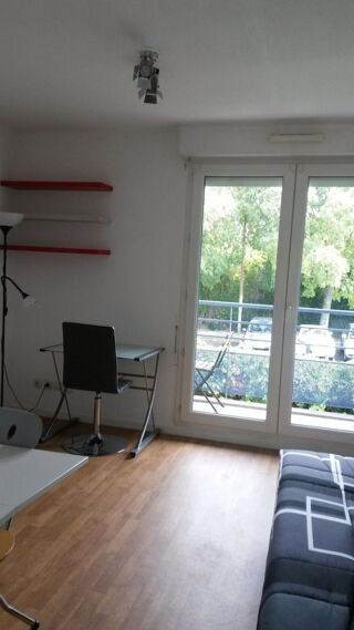  Appartement à louer 1 pièce 19 m²