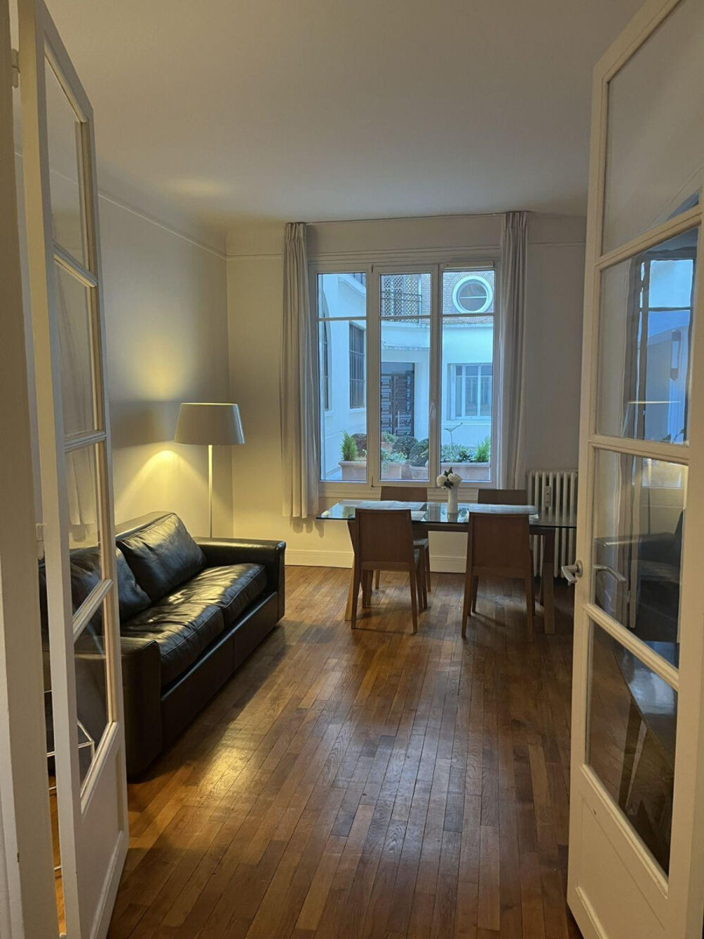 Location Appartement Appartement classé Art Déco meublé avec gout Paris 16