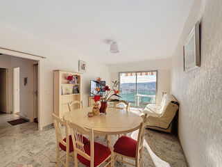  Appartement à louer 2 pièces 51 m²