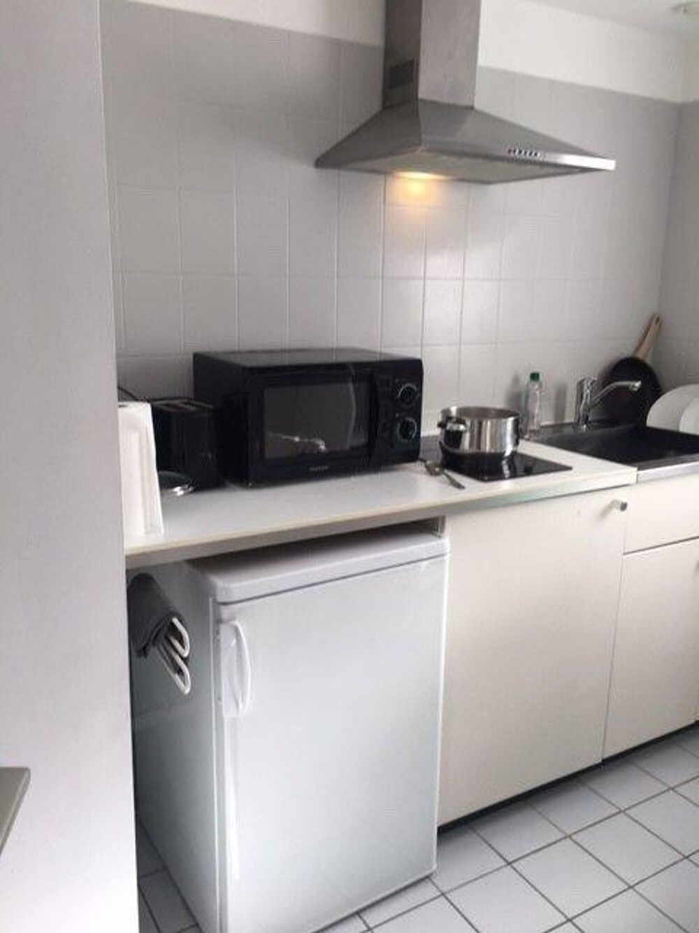 Location Appartement Beau studio meublé 29m2 à NANTES JONELIERE Nantes