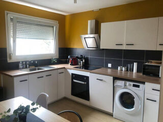  Appartement � louer 5 pi�ces 99 m�