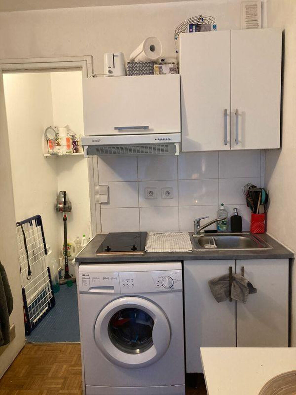 Location Appartement Logement meublé 14 m² PARIS 15è , Métro Convention Paris 15