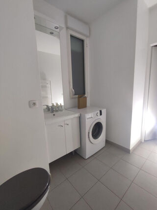  Appartement à louer 2 pièces 47 m²