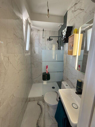  Appartement à louer 2 pièces 28 m²