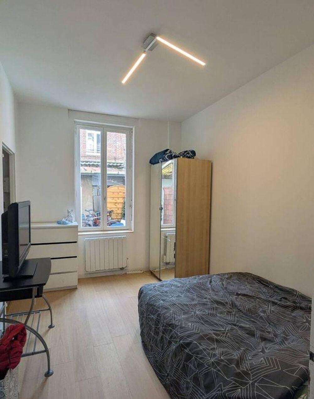 Location Appartement Beau T2 meublé 34m² avec cour privée Lille