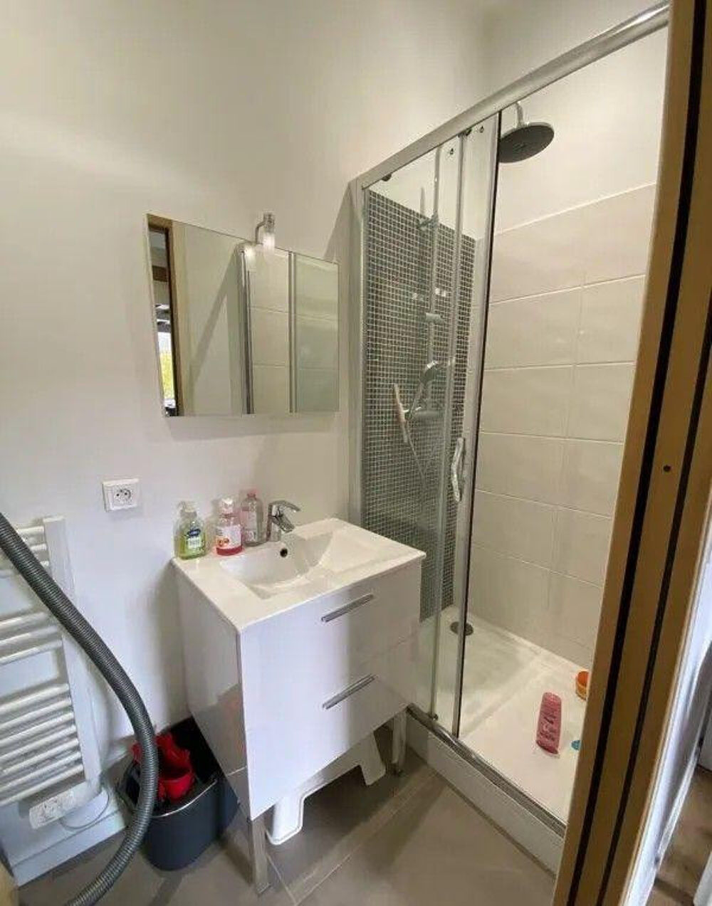 Location Appartement Beau studio meublé 22m² refait à neuf au calme Toulouse