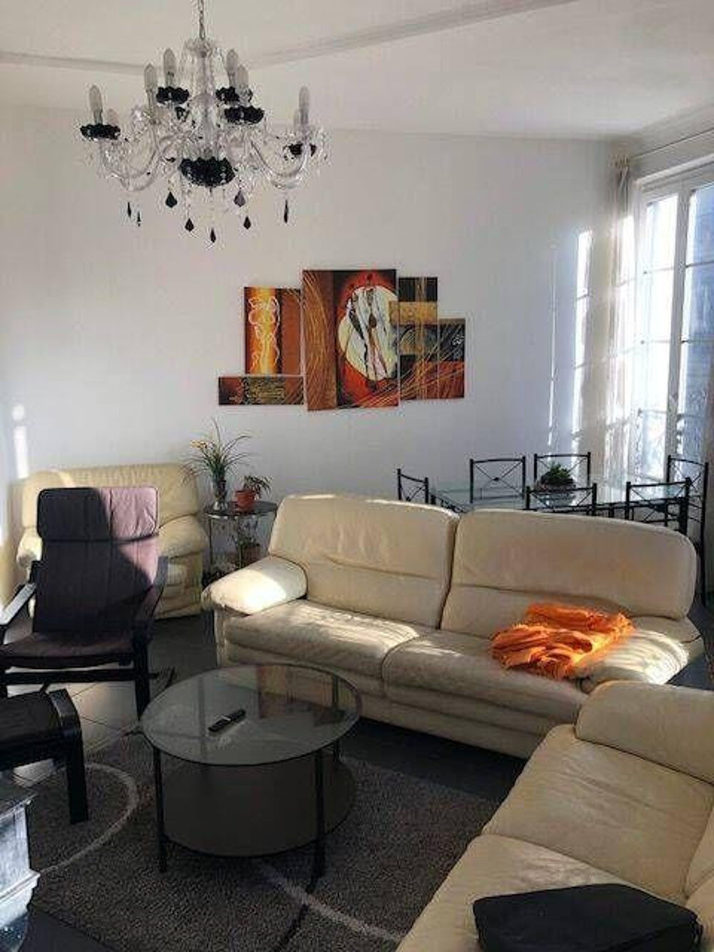 1 CHAMBRE LIBRE dans GRAND T4 en COLOC