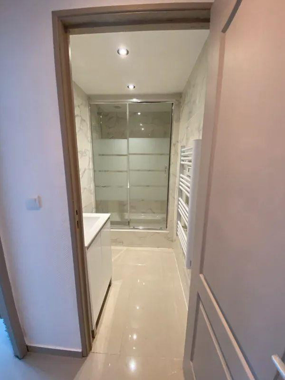 Location Appartement Grand F2 50m² proche métro saint Denis Université Saint-denis