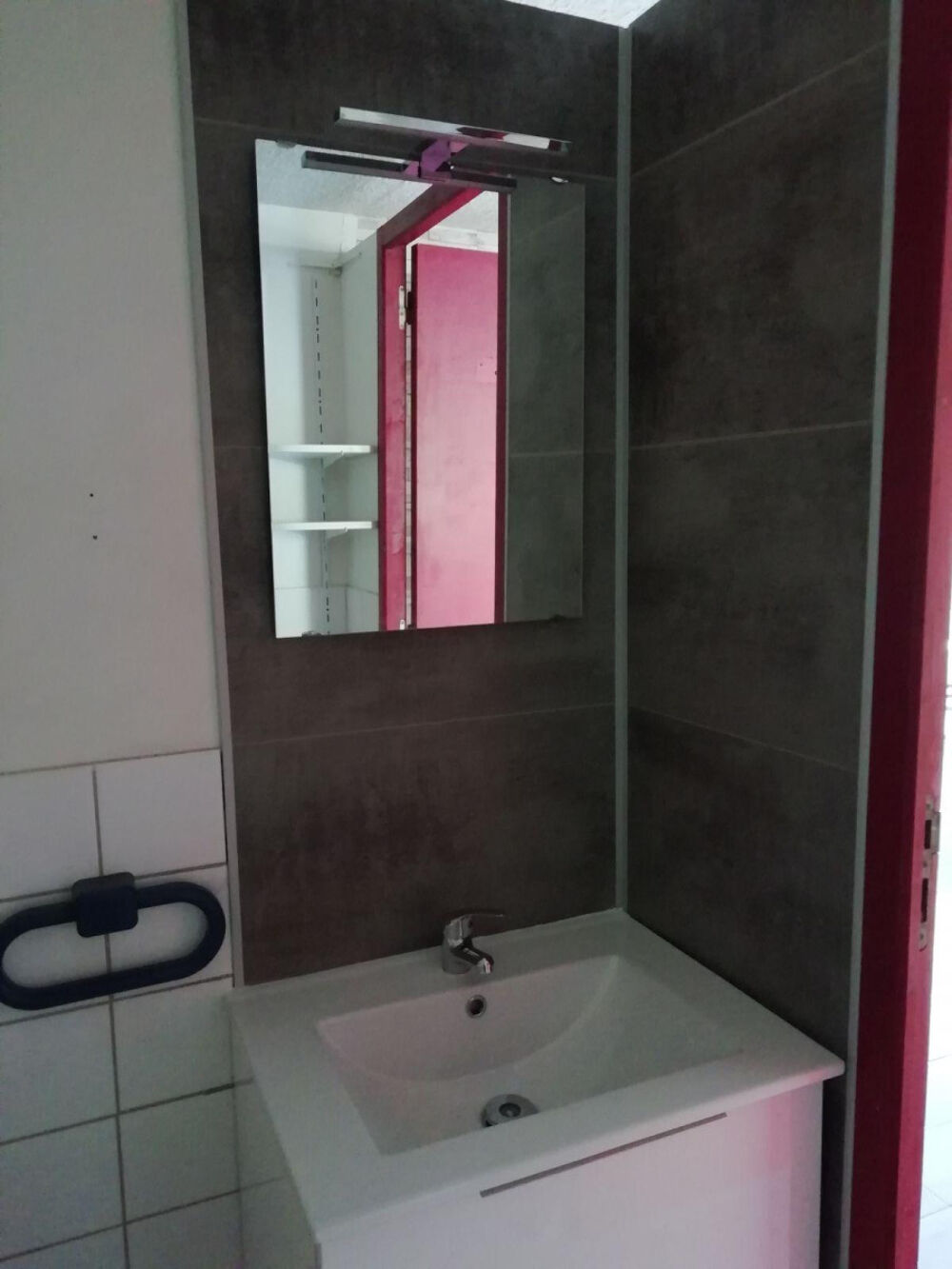 Location Appartement Studio proche Pirmil et commodités Rezé