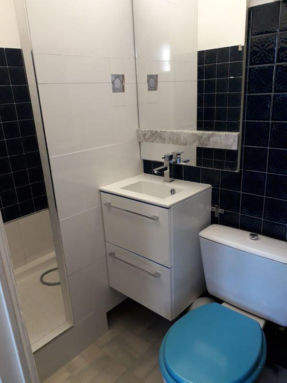 Location Appartement Studio meublé 25mc 31 rue Giala 75015 Paris 15