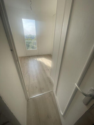  Appartement à louer 3 pièces 55 m²