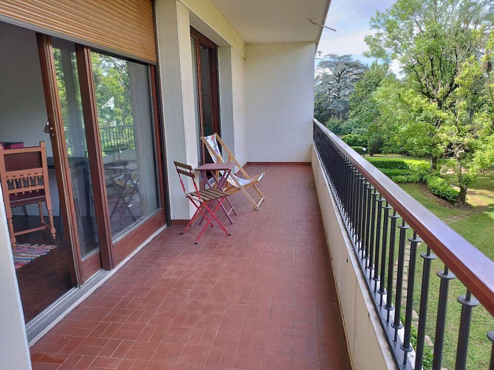 Location Appartement Chambre meublée, proche du Campus C. Bernard Roose Lyon 3