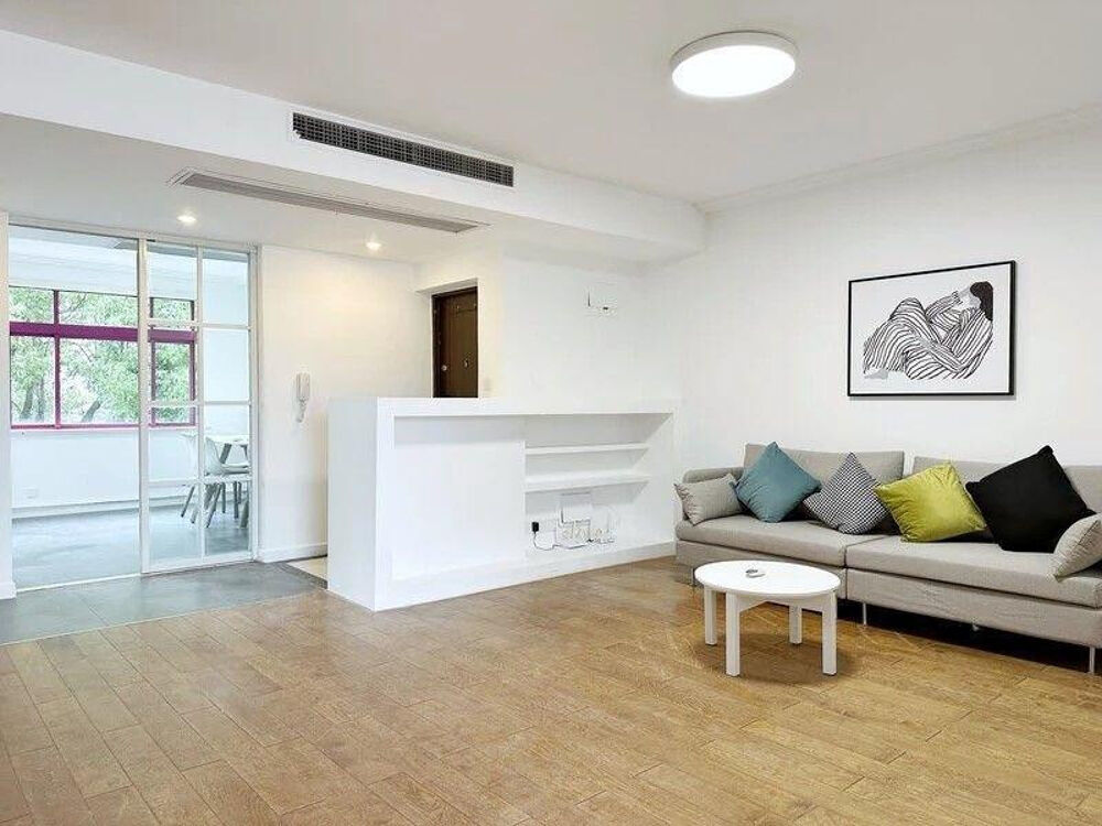 Location Appartement T2 refait a neuf, bien équipé, proche de commerce Gex