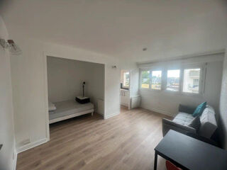  Appartement à louer 1 pièce 32 m²