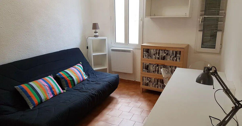 Location Appartement Beau studio Meublé 17m2 Aix-en-Provence Centre Aix-en-provence