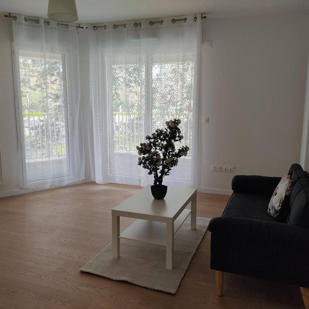 Location Appartement BEAU T3 MEUBLE NEUF SECURISE LOCATION PROPRIETAIRE Bagneux