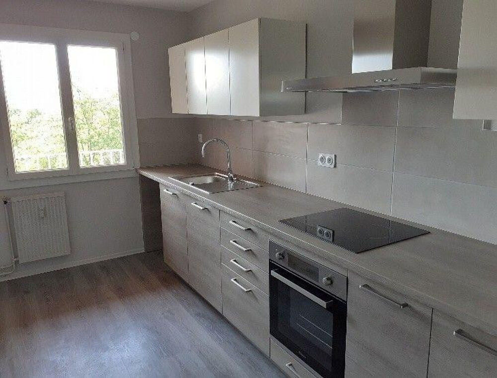 Location Appartement Beau T4 rénové proche gare Dijon